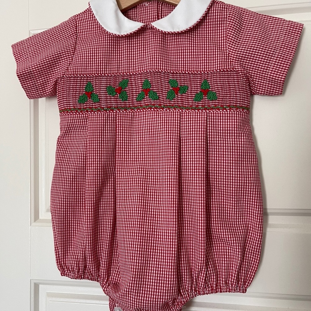 6M Petit Bebe Smocked Christmas Outfit